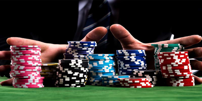Poker Online - Hé Lộ Cách Chơi Kiếm Tiền Hiệu Quả Nhất 5 Các vòng cược được tiến hành tương tự nhau